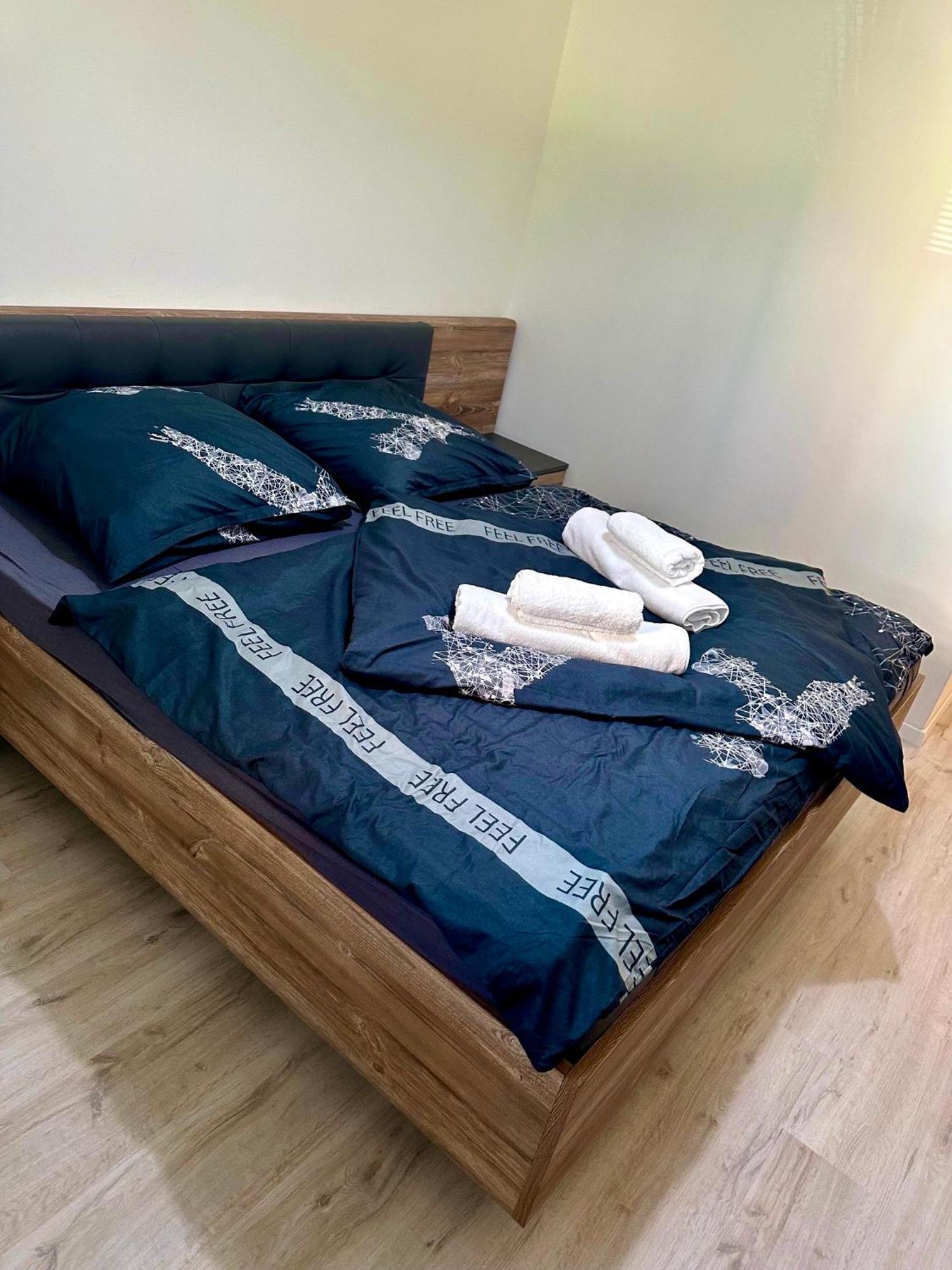 Apartman S Terasou Зволен Экстерьер фото